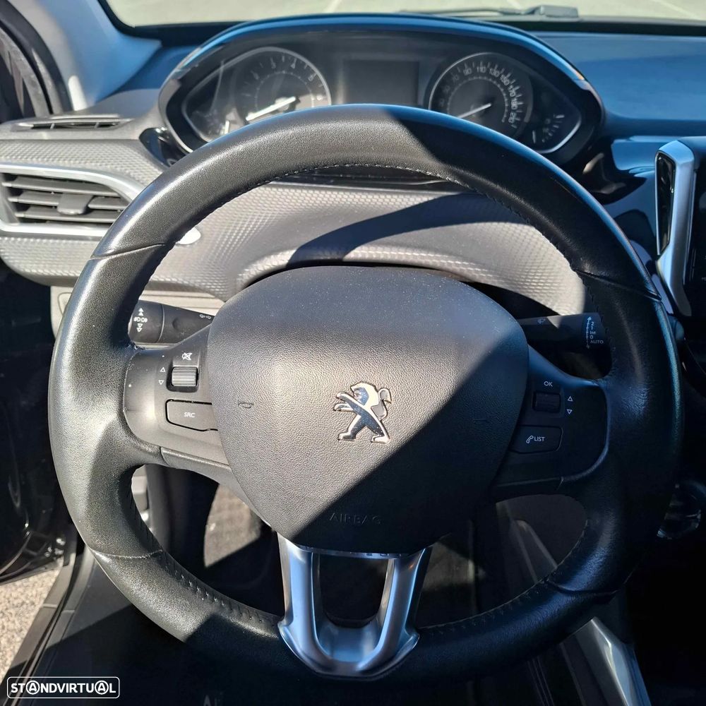 Peugeot 2008 - 7