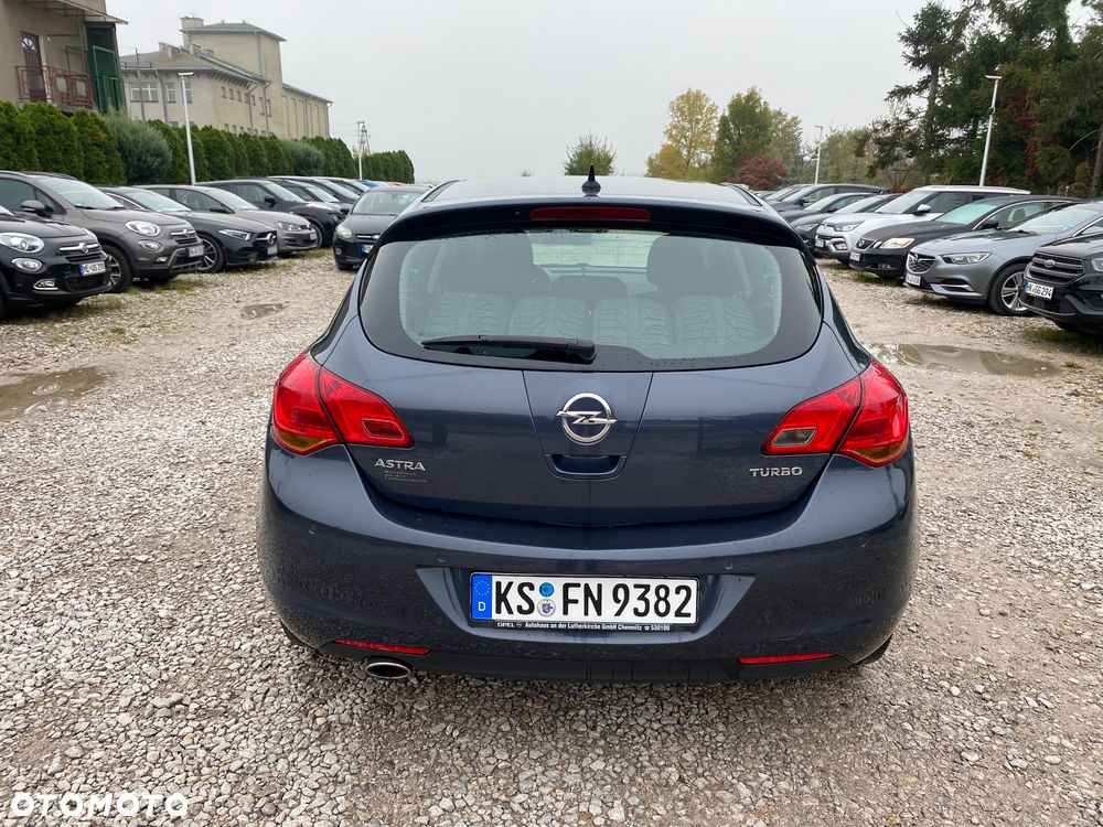 Opel Astra 1.4 Turbo Design Edition - 5