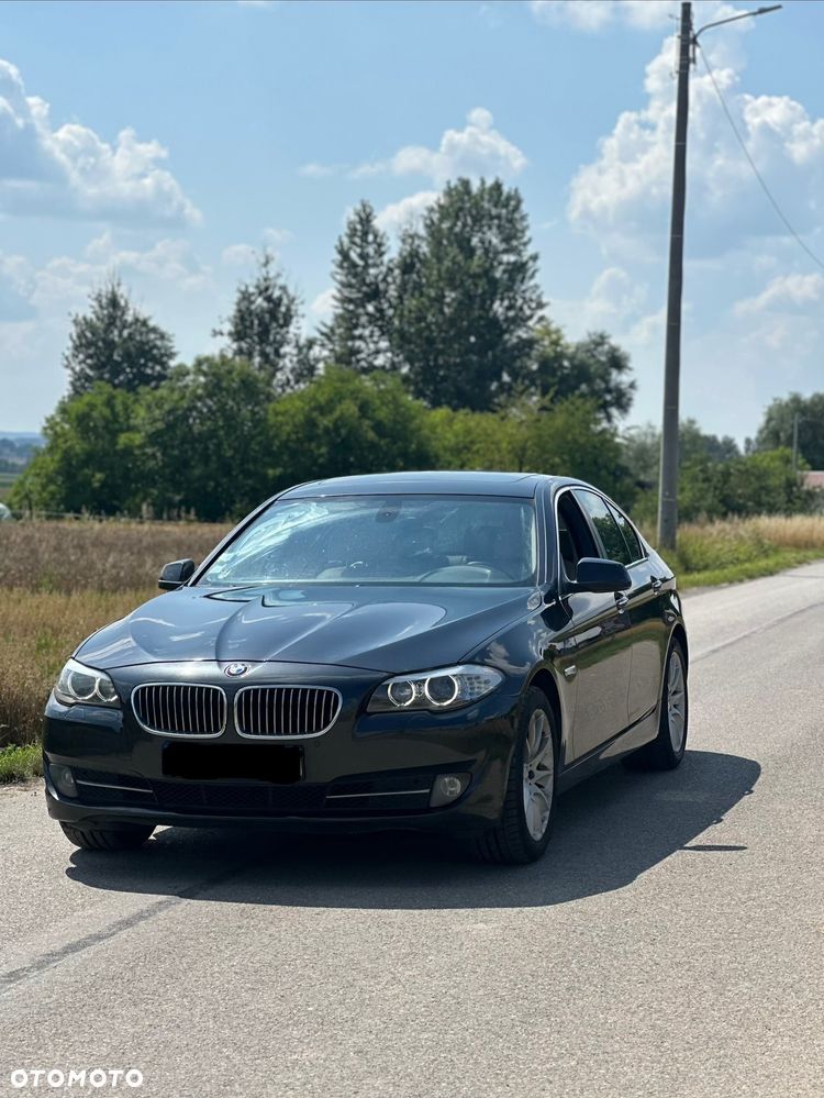 BMW Seria 5 520d - 5