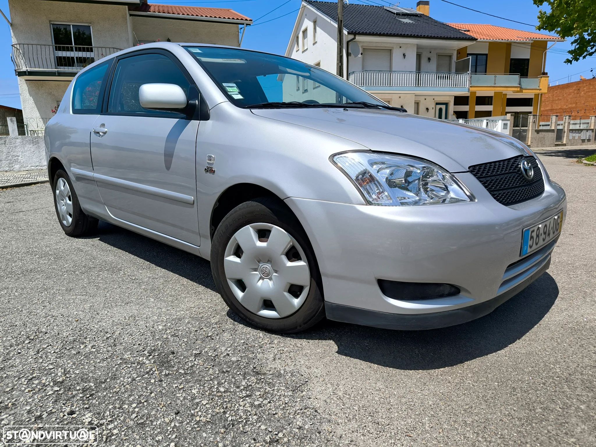 Toyota Corolla 2.0 D-4D Sol - 1