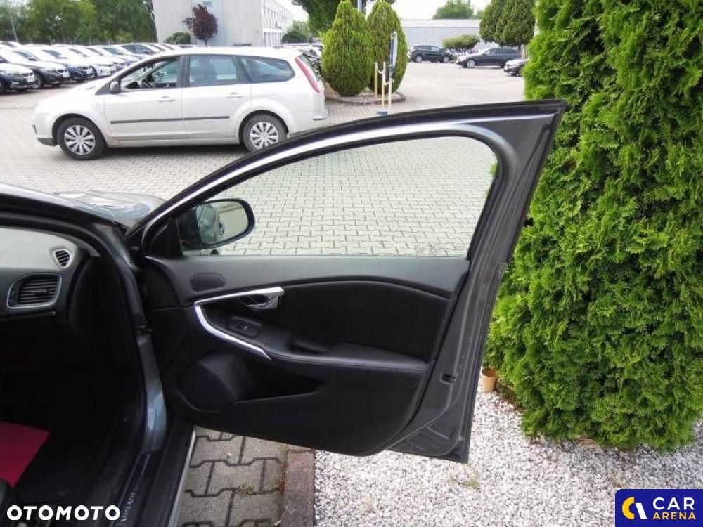 Volvo V40 - 29