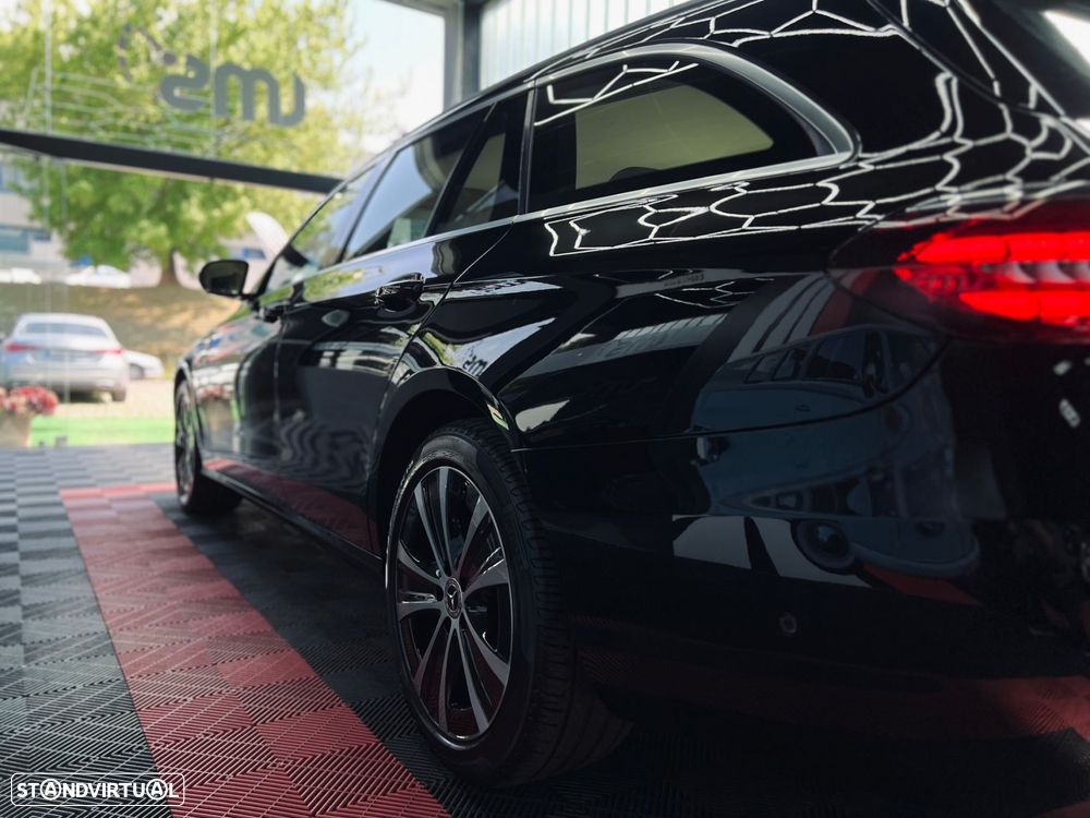 Mercedes-Benz E 300 de Exclusive Line - 14