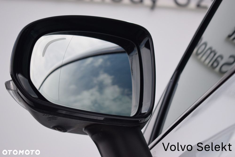 Volvo XC 60 - 25