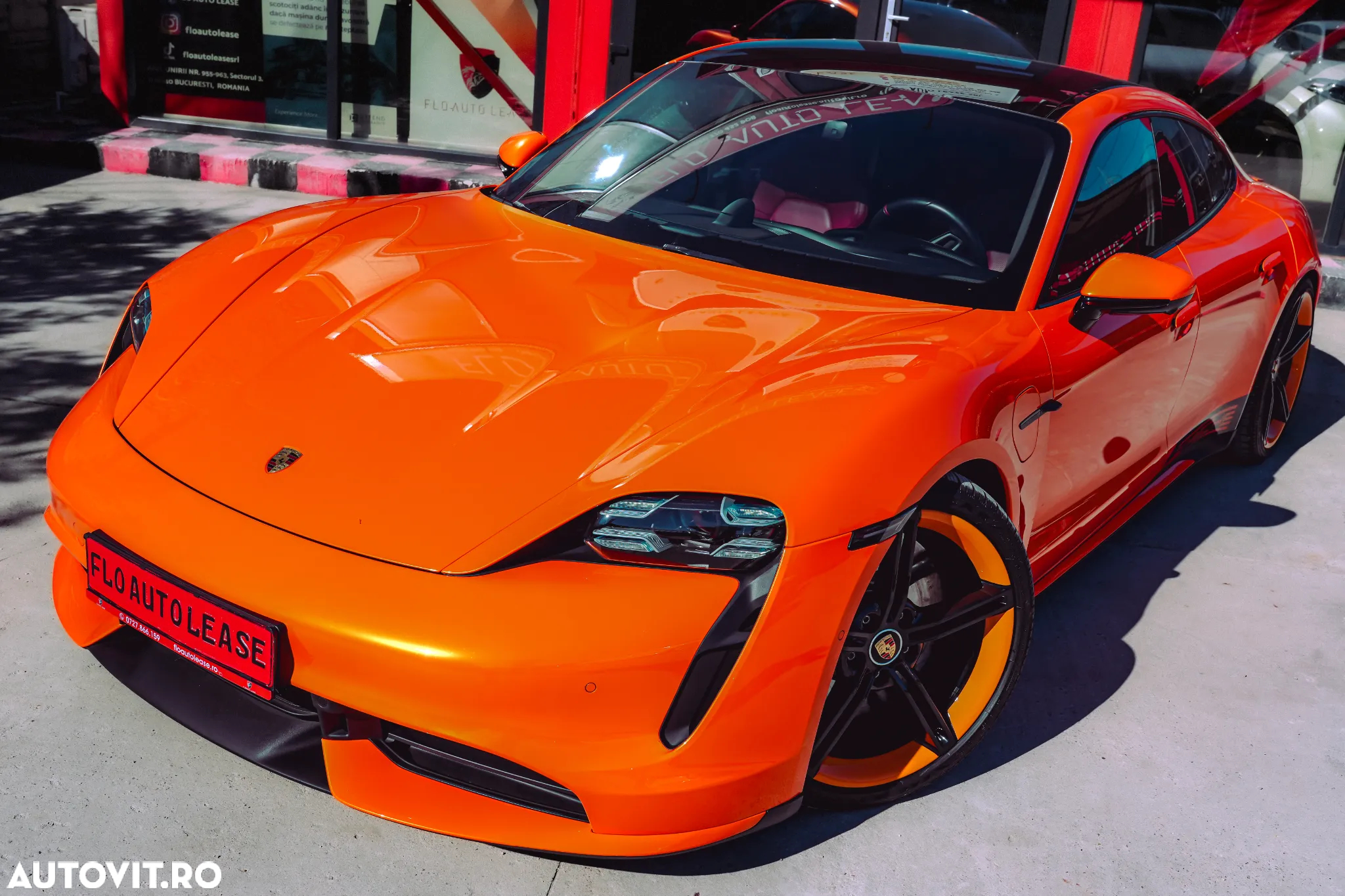 Porsche Taycan - 4