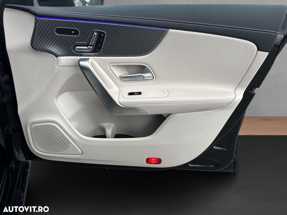 Mercedes-Benz CLA 180 MHEV Coupe - 9