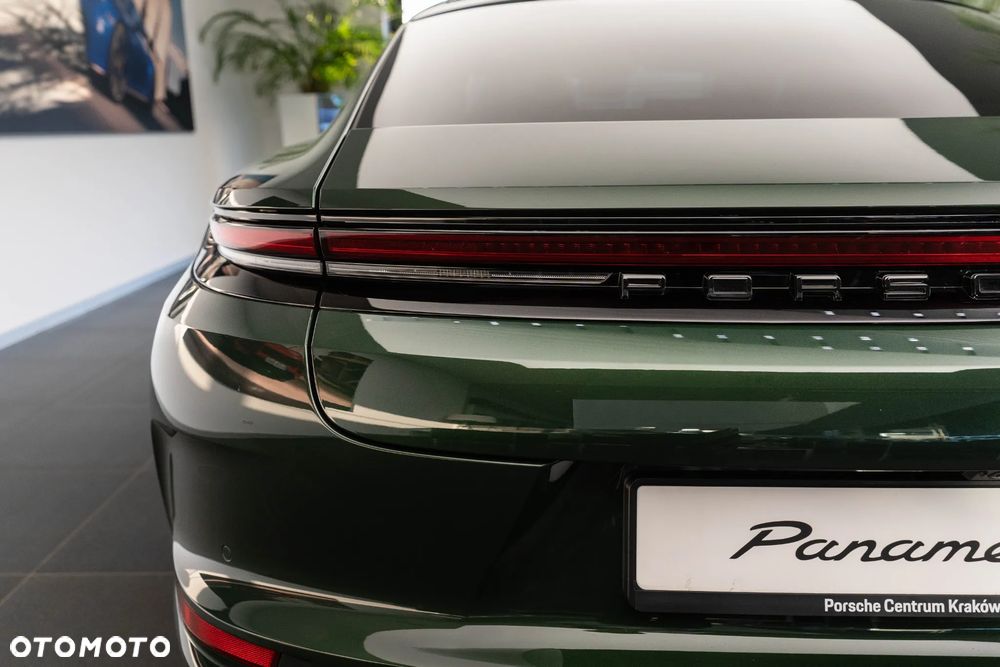 Porsche Panamera 4 - 34