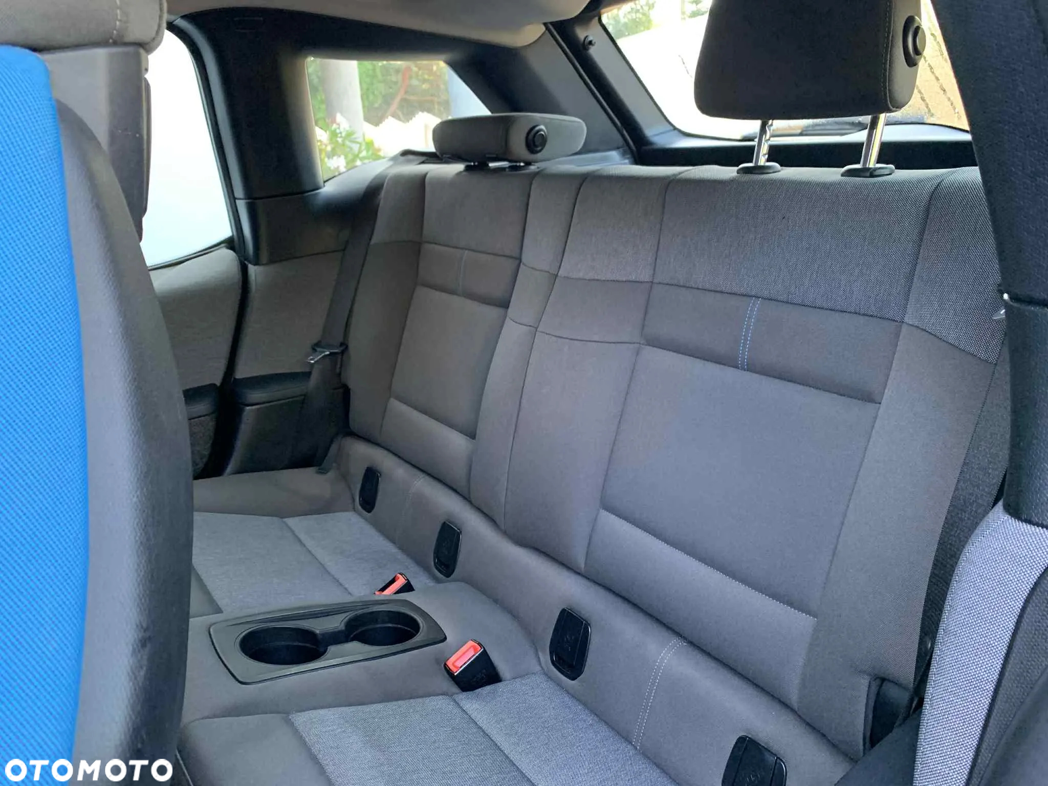 BMW i3 (Range Extender) - 17