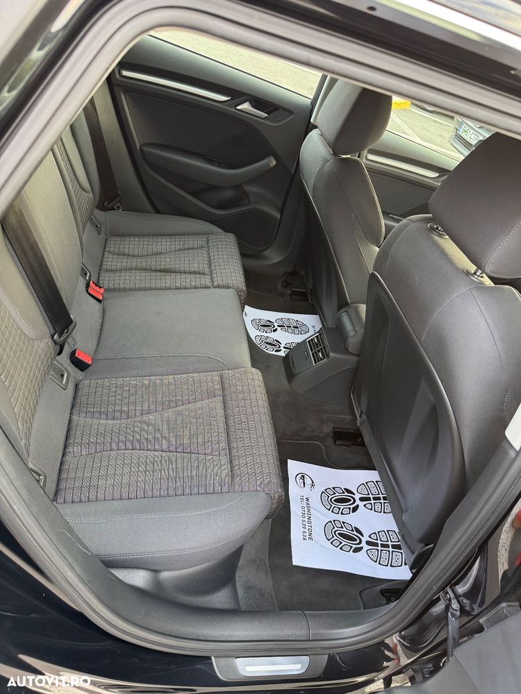 Audi A3 1.4 TFSI cylinder on demand Sportback Attraction - 9