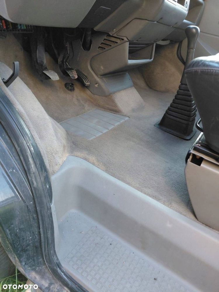 KOMPLETNE WNĘTRZE FOTELE ŁÓŻKO STOLIK BOCZKI WSZYSTKO VW T4 MULTIVAN CAMPER - 7