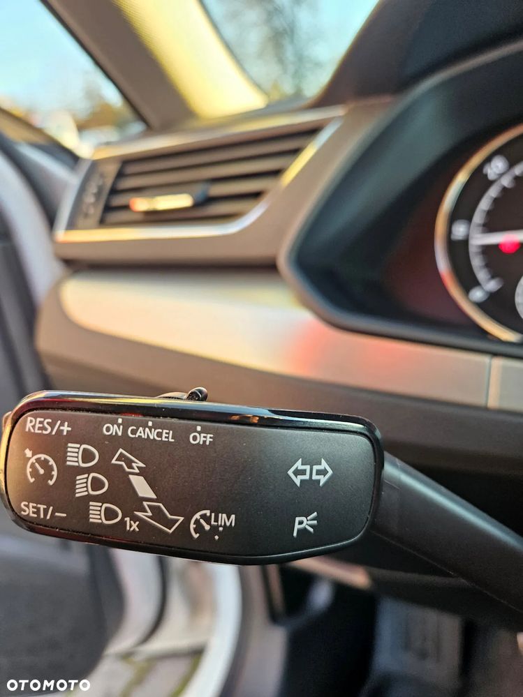 Skoda Superb 2.0 TDI Ambition - 8