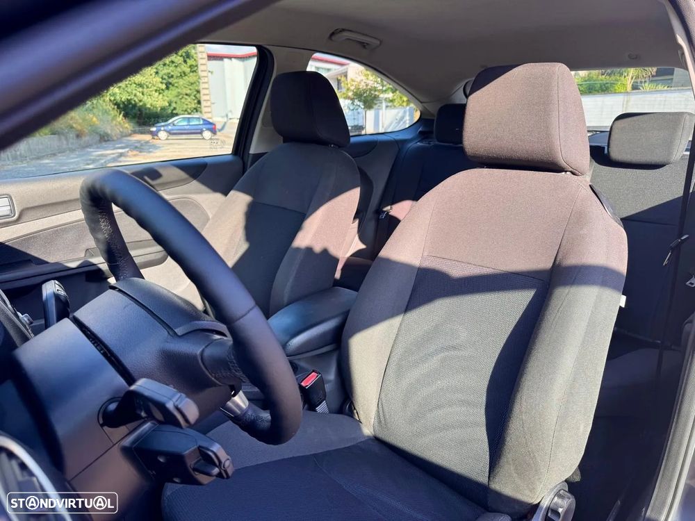 Ford Focus 1.6 TDCi Sport - 11
