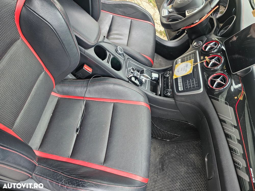 Mercedes-Benz GLA - 9