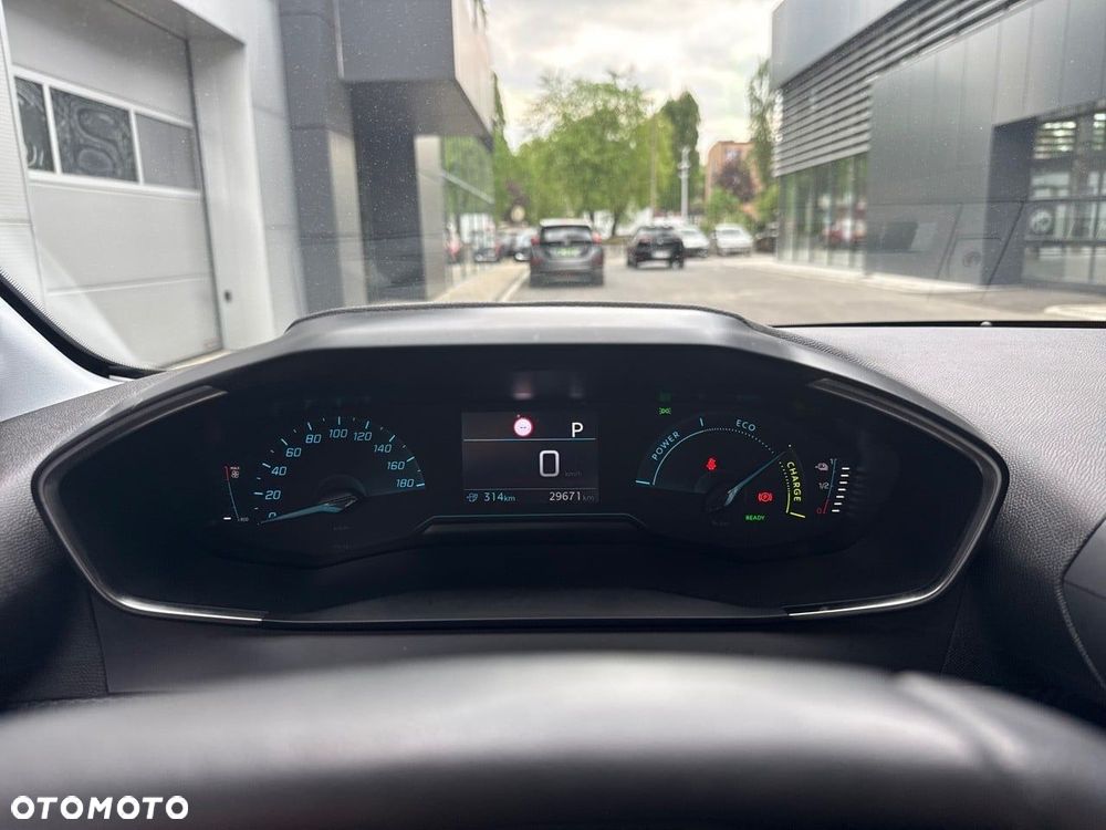 Peugeot 208 50kWh Active - 18