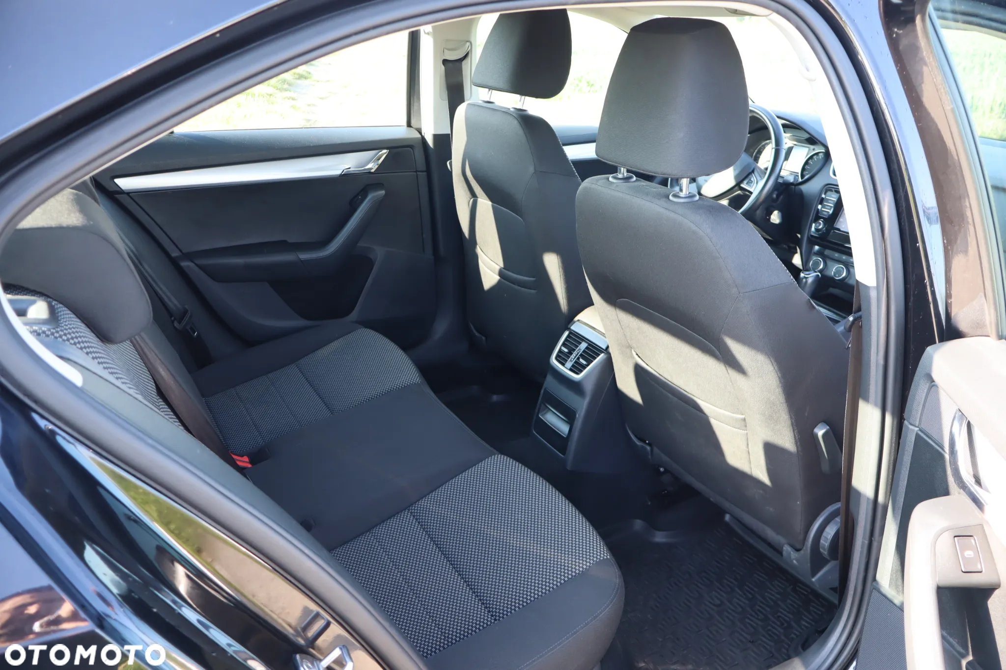 Skoda Octavia 2.0 TDI Ambition DSG - 15