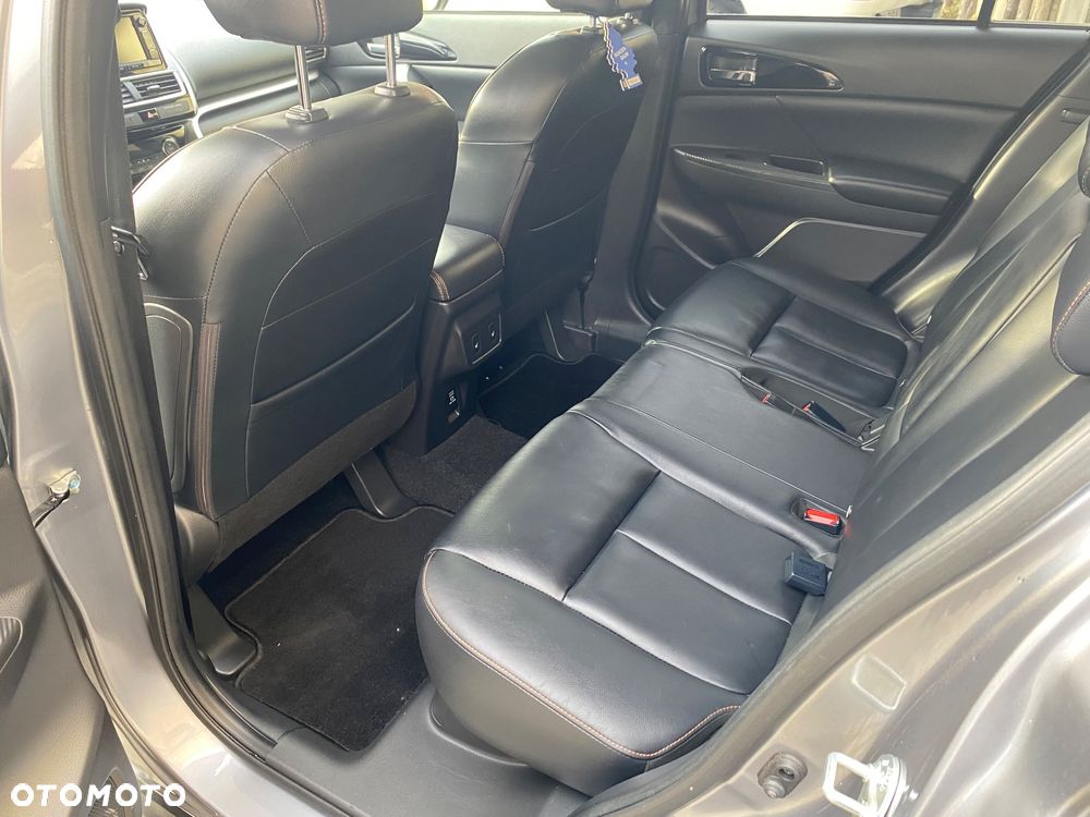 Mitsubishi Eclipse Cross 1.5 T-MIVEC ClearTec CVT 2WD Top - 38