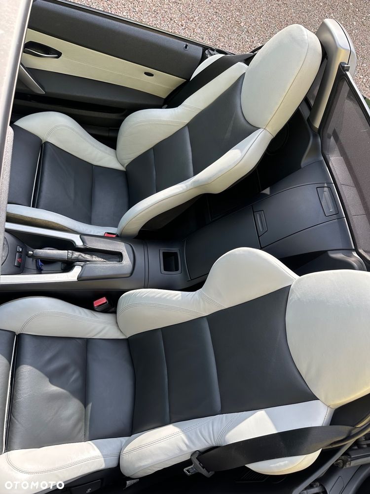 BMW Z4 2.0i - 12