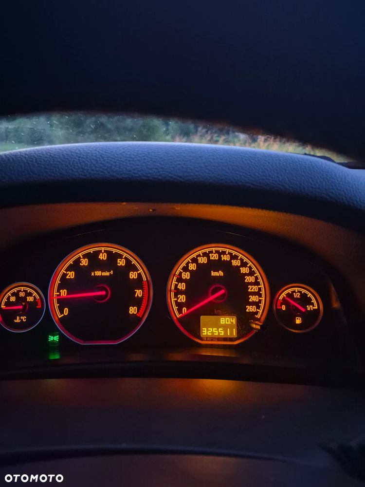 Opel Vectra 1.8 - 11