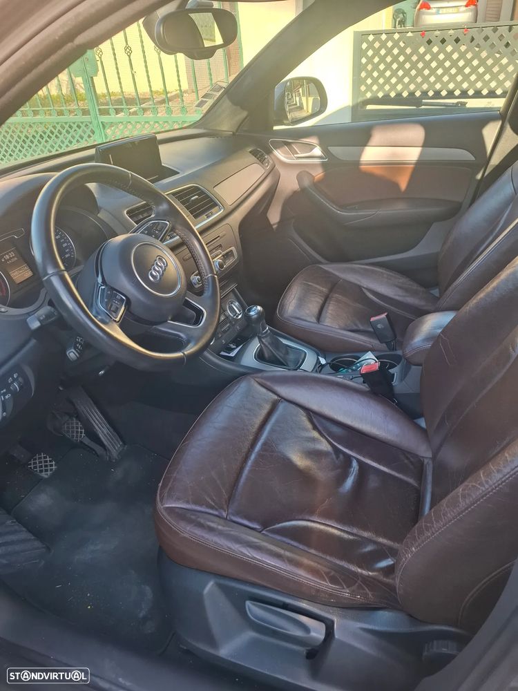 Audi Q3 2.0 TDI Attraction - 5