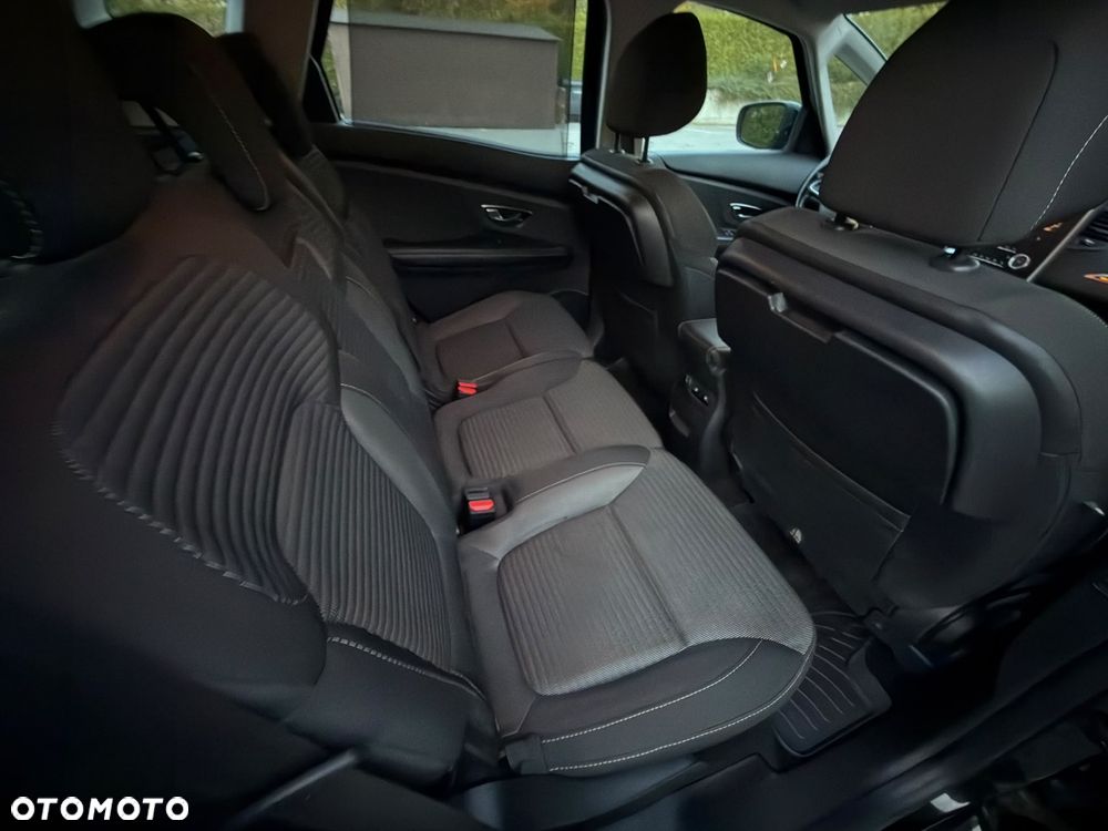 Renault Scenic 1.5 dCi Zen EDC - 23