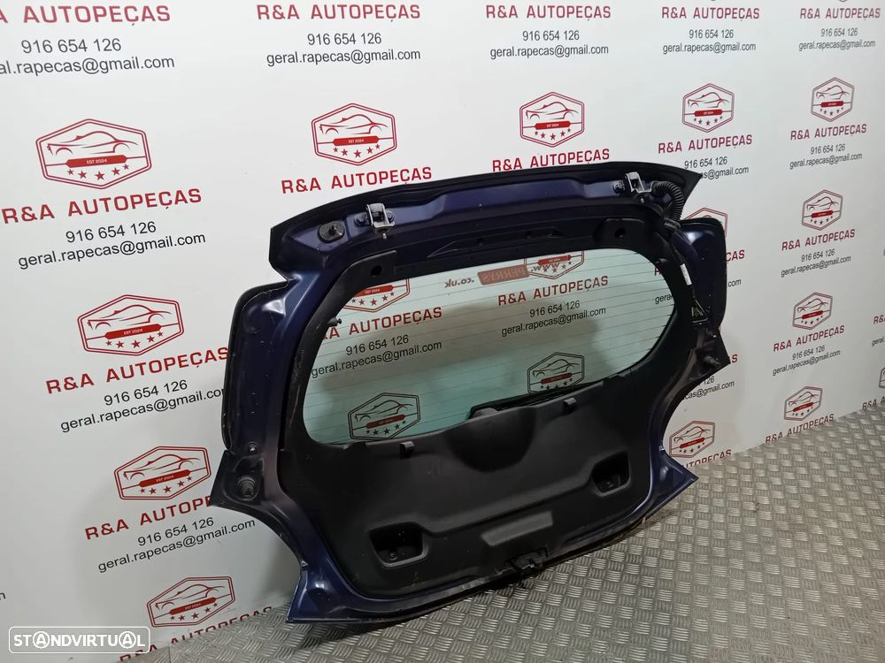 Tampa da Mala Peugeot 208 - 6