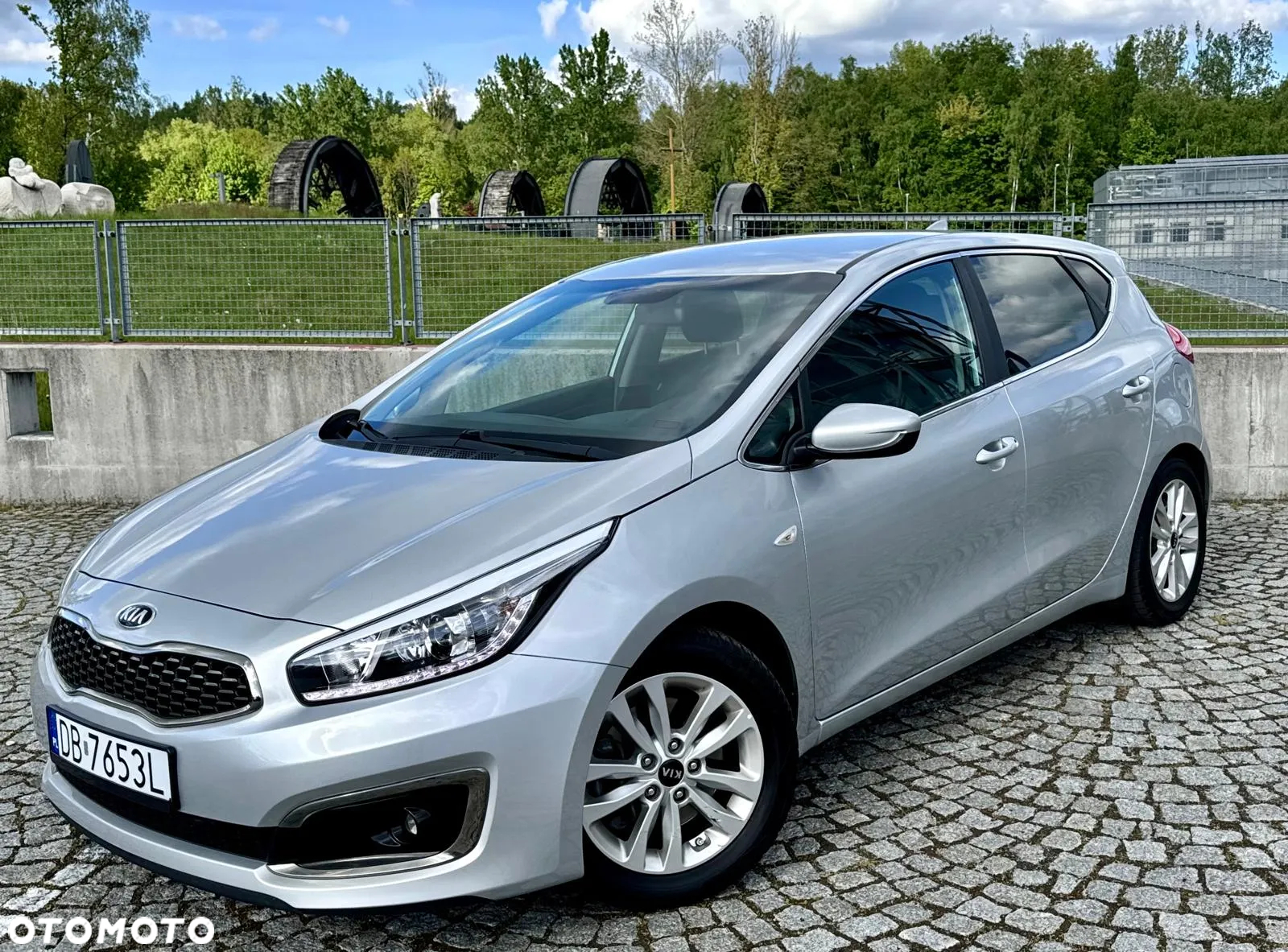Kia Ceed 1.4 CVVT Dream Team Edition - 6