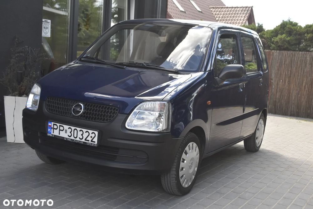 Opel Agila 1.0 Club - 1