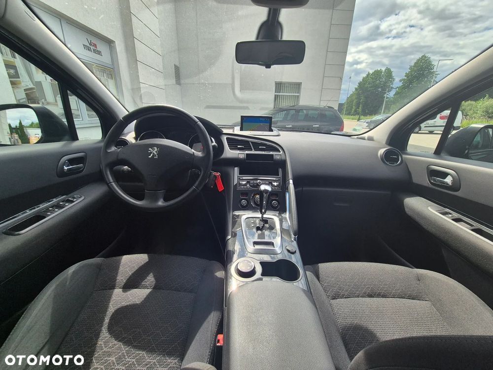 Peugeot 3008 - 16