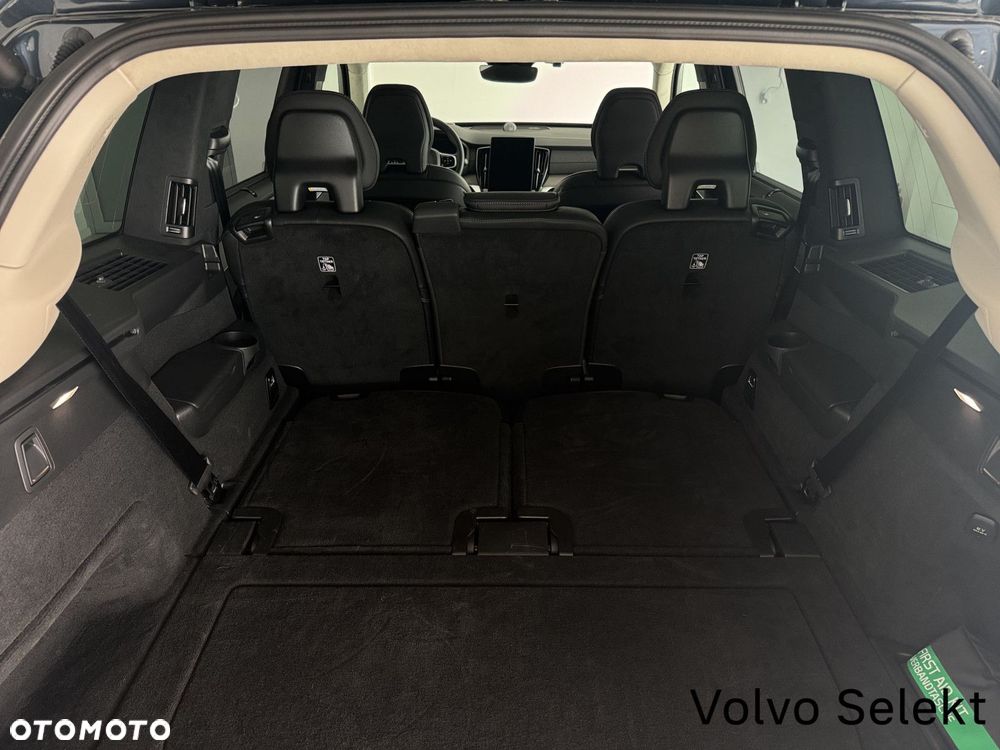 Volvo XC 90 - 29