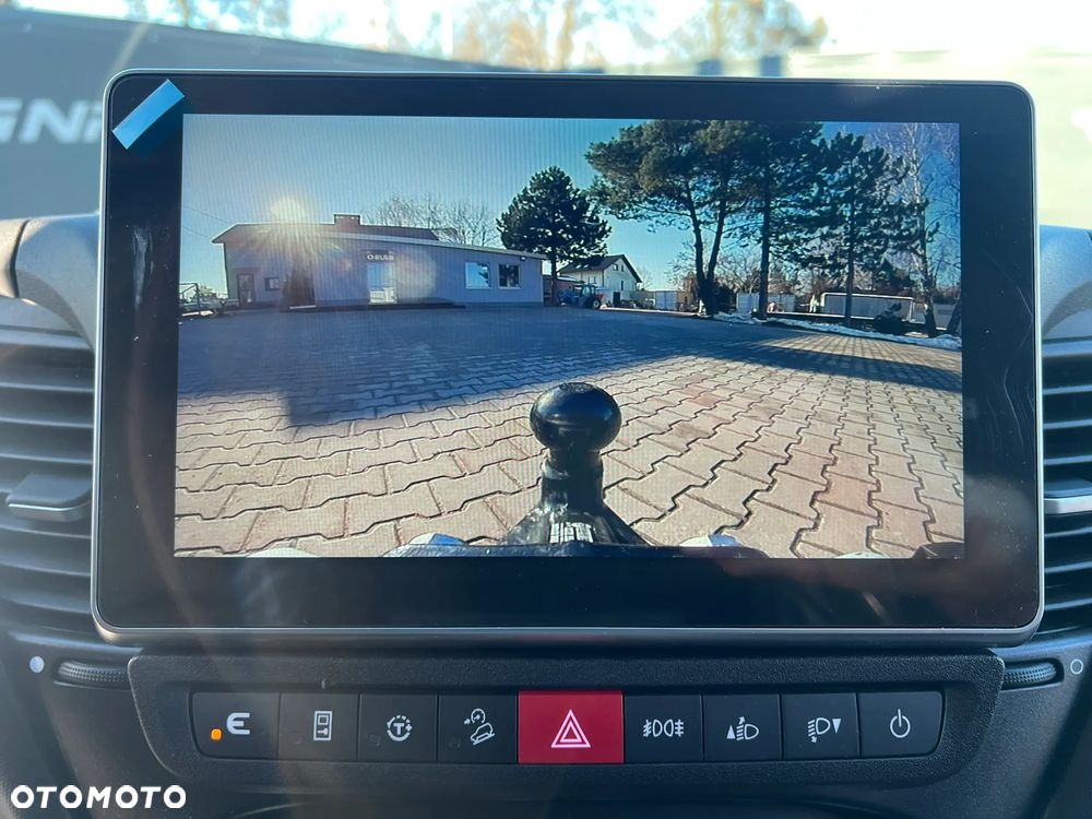 Iveco Daily NPS AirPro Tacho LED NAVI - 9