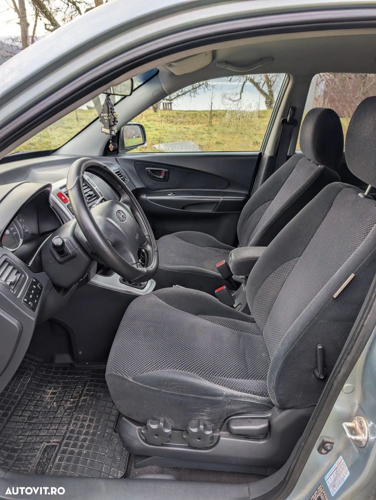 Hyundai Tucson 2.0 CRDI VGT 4WD GLS - 16