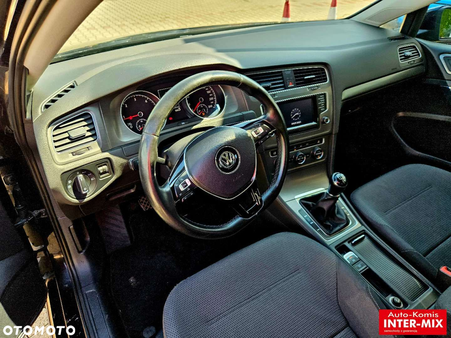 Volkswagen Golf - 13