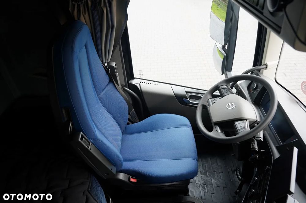 Volvo FH 460 / KLIMATYZACJA POSTOJOWA / I SAVE /  OPONY 100% / 2023R - 26
