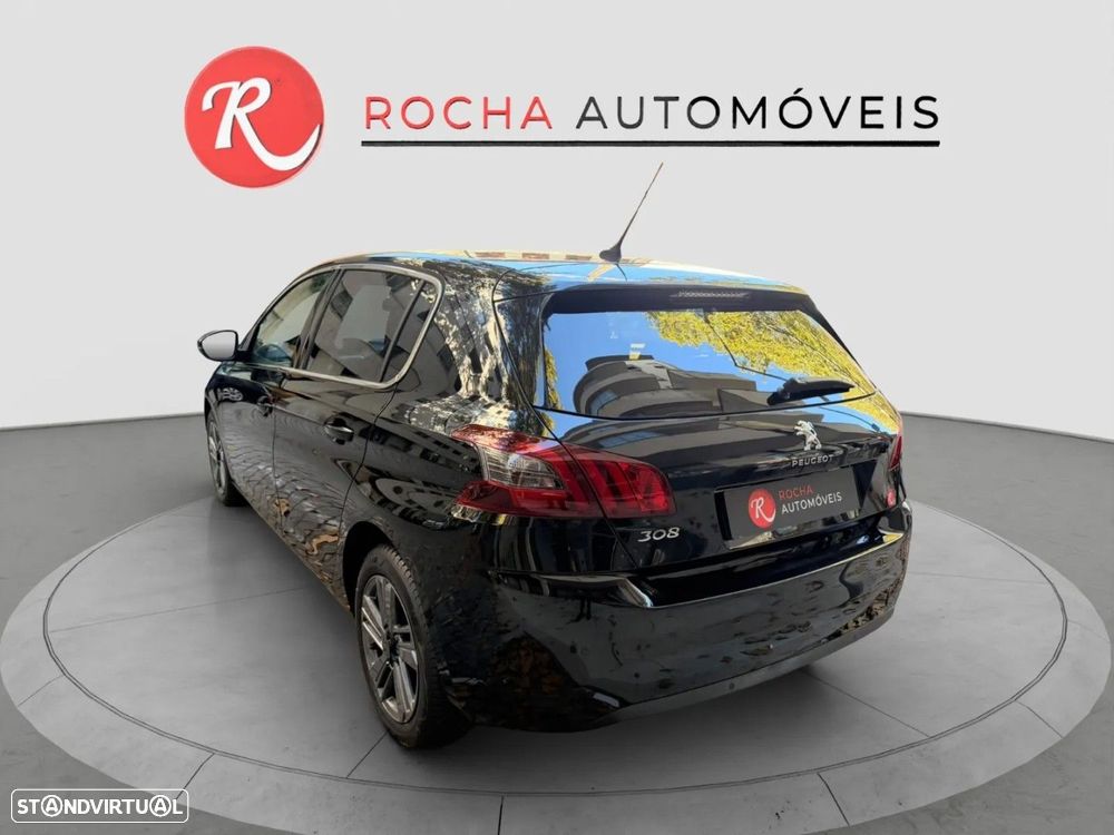 Peugeot 308 1.2 PureTech Allure EAT8 - 6