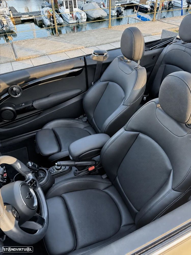 MINI Cabrio Cooper Auto - 15