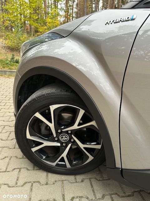 Toyota C-HR Business-Edition - 22