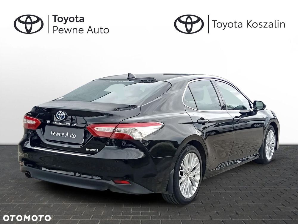 Toyota Camry 2.5 Hybrid Executive CVT - 26