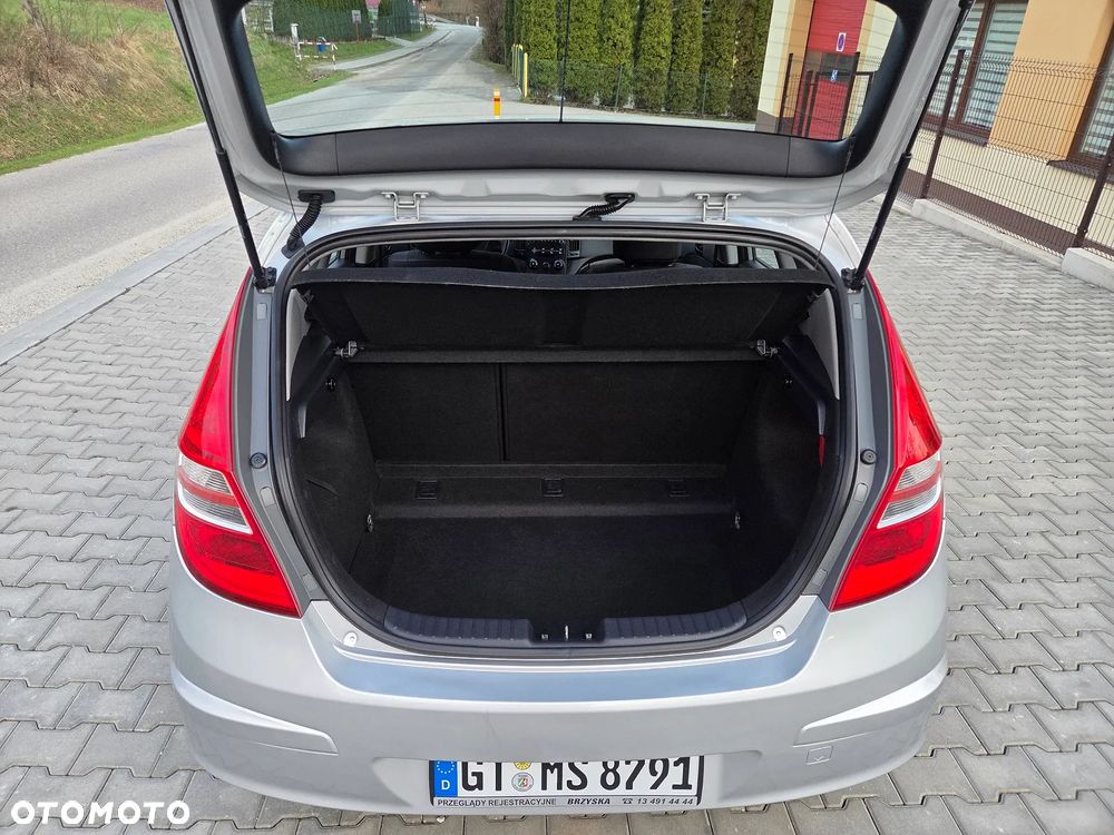 Hyundai i30 1.4 Edition Plus - 21