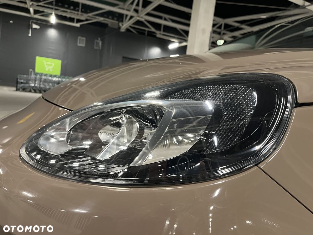 Opel Adam 1.4 Glam Easytronic EU6 - 24