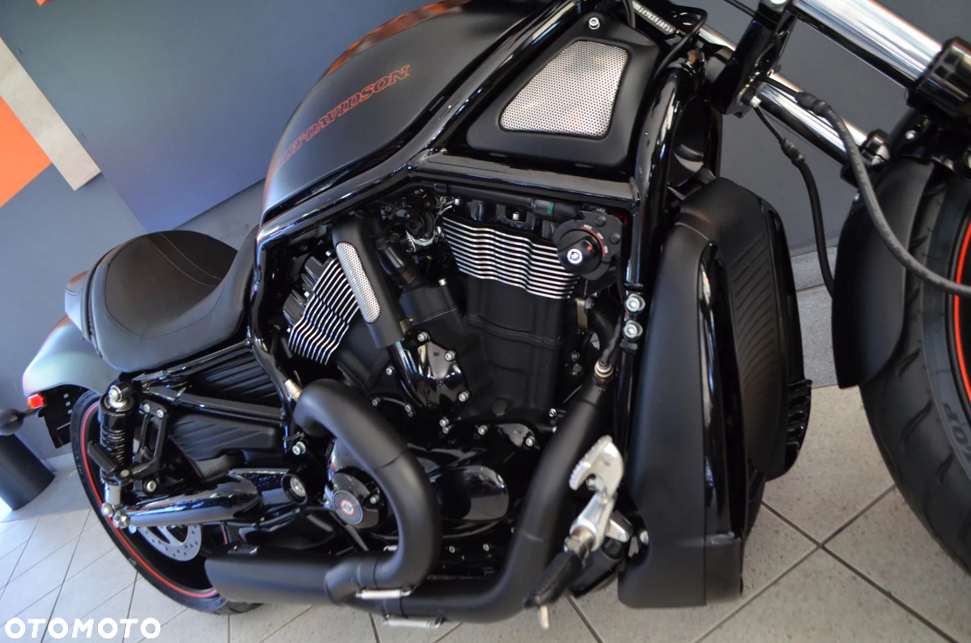 Harley-Davidson V-Rod Night Rod - 11
