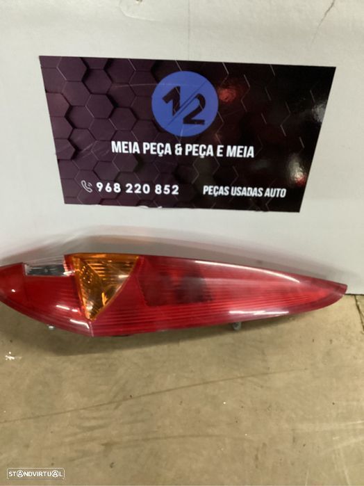 Farolim traseiro direito Fiat Punto ano 2000 - 1