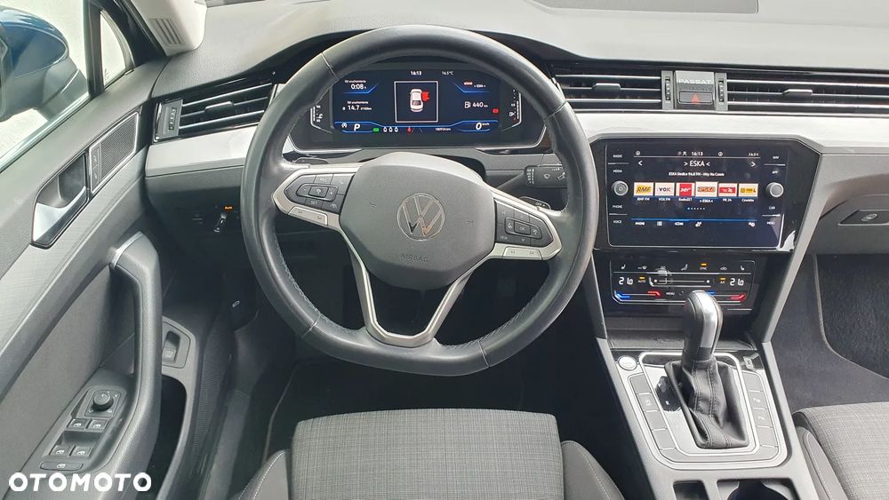 Volkswagen Passat 2.0 TSI Business DSG - 16
