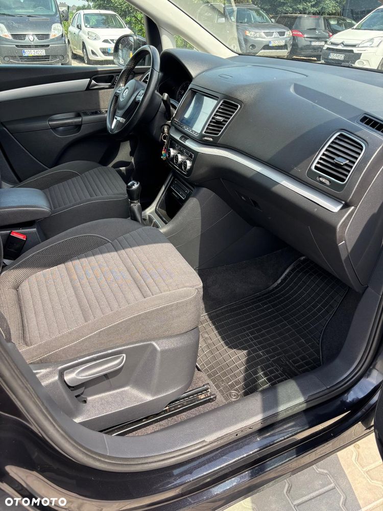 Volkswagen Sharan 2.0 TDI Comfortline - 13