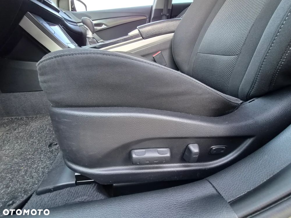 Hyundai i40 1.6 GDI Classic - 32