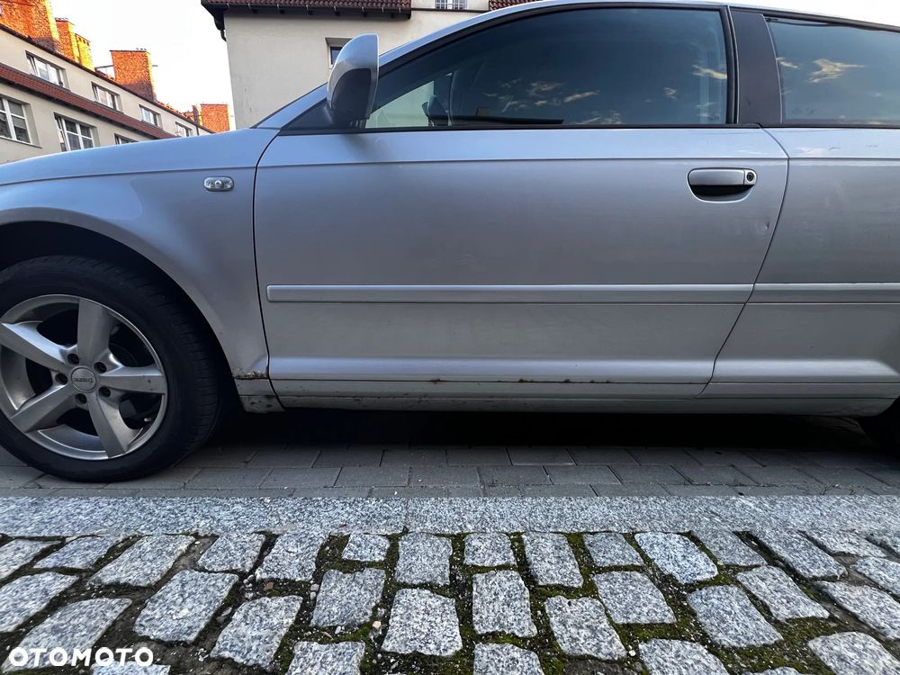 Audi A3 1.6 Ambiente - 12