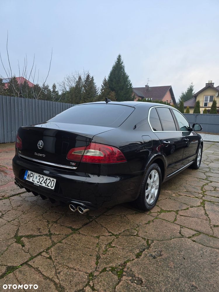 Skoda Superb 1.8 TSI 4x4 Ambition - 2