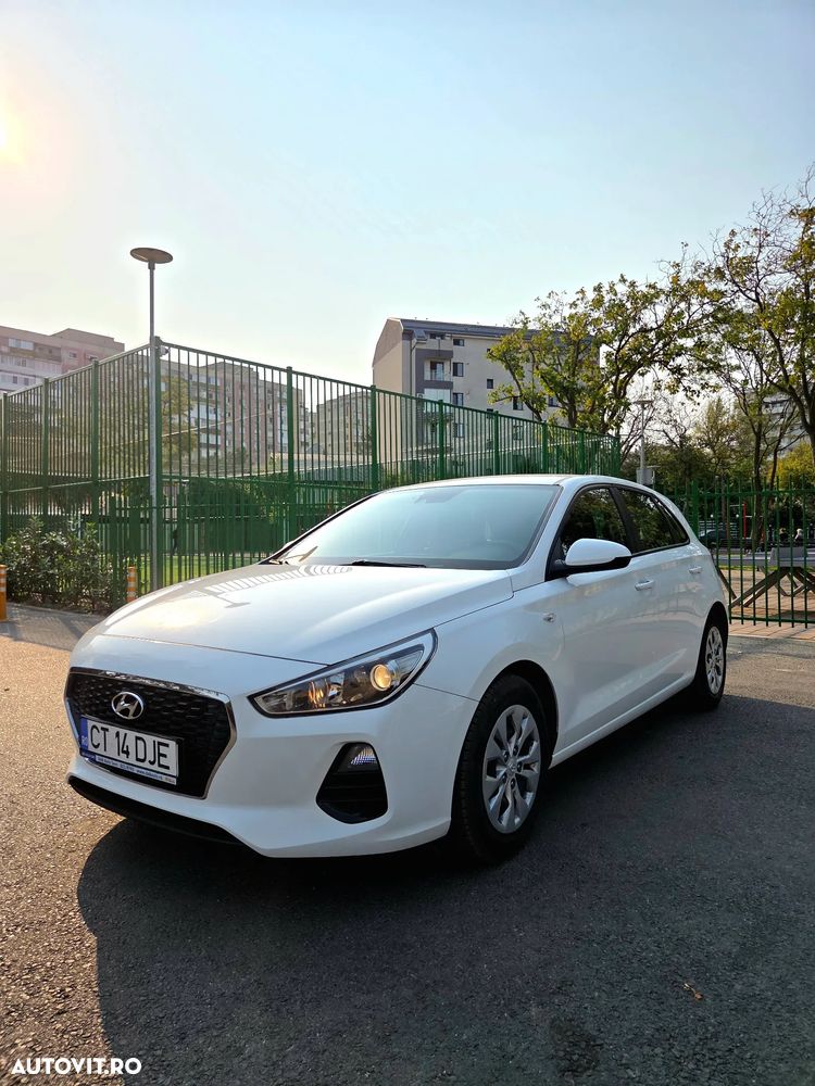 Hyundai i30 1.4 MPi 5DR M/T ISG Comfort - 9