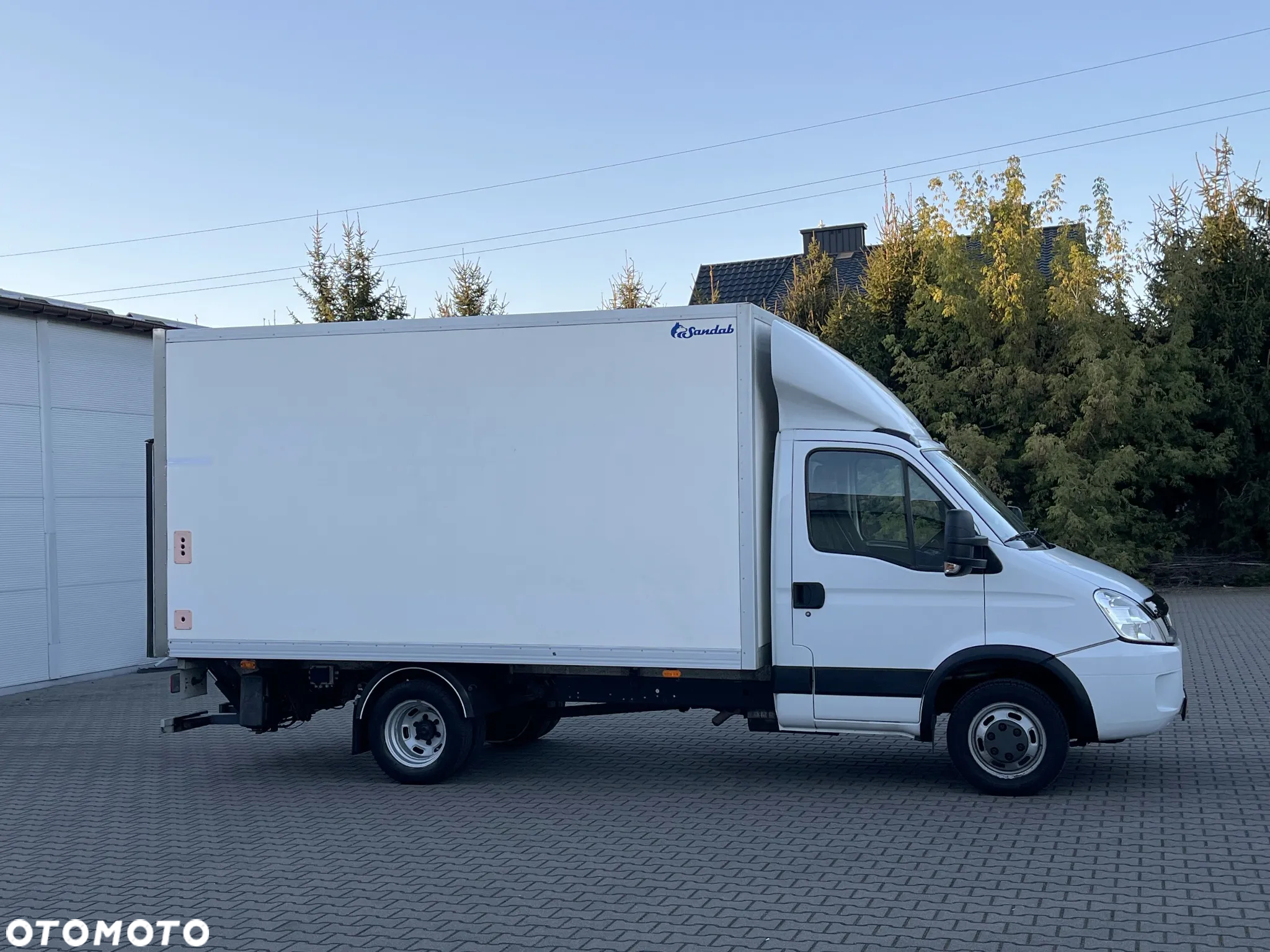 Iveco 35C18 KONTENER - 33