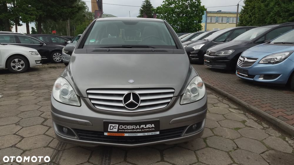 Mercedes-Benz Klasa B 180 CDI Special Edition - 25