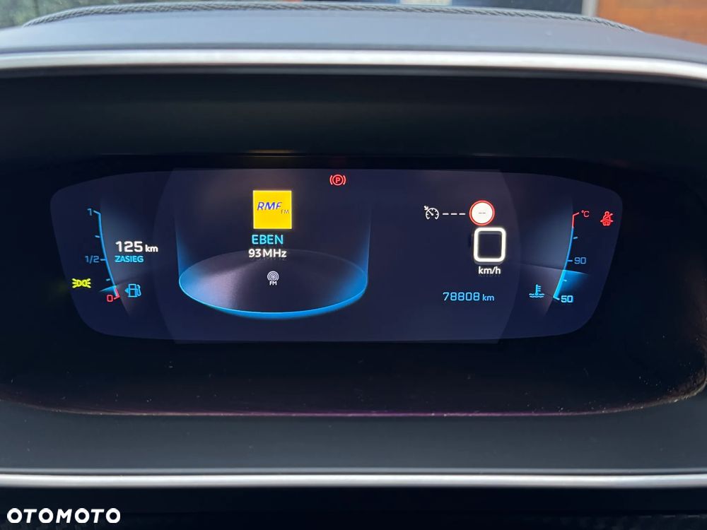 Peugeot 2008 1.2 PureTech Allure S&S - 19