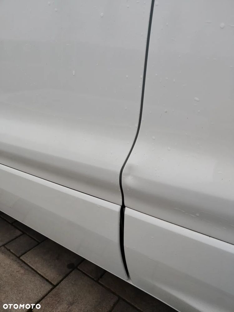 Ford Kuga 2.0 TDCi FWD ST-Line - 18